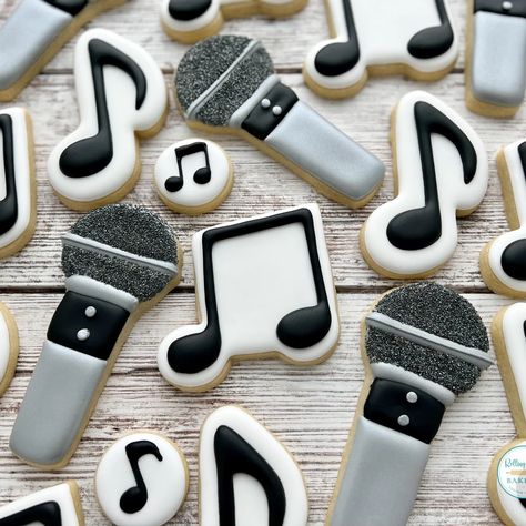 Musical Cookies Decorated, Karaoke Cookies Decorated, Music Themed Cookies Decorated, Music Note Cookies Decorated, Microphone Cookies Decorated, Rock And Roll Sugar Cookies, Music Decorated Cookies, Karaoke Cookies, Guitar Cookies Decorated