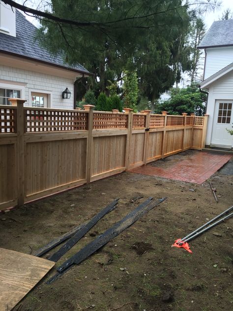 Wooden Fence With Lattice Top, Square Lattice Fence, Horizontal Fence With Lattice Top, Half Fence Backyard, Wood Fence With Lattice Top, Privacy Fence With Lattice Top, Diy Wood Fence, Wood Privacy Fence Ideas, Lattice Top Fence