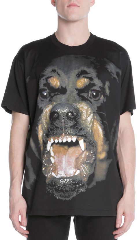 Givenchy Snarling Rottweiler Dog Jersey Tee, Black on shopstyledev.com Givenchy Dog, Mens Outfits With Boots, Givenchy Rottweiler, Mens Outfits Streetwear, Dog Rottweiler, Givenchy Tshirt, Dog Jersey, Spring Outfits Men, Fashion 2014