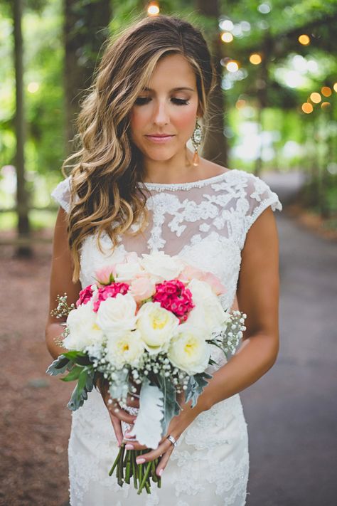 Rustic Wedding Details, Wedding Hairstyles And Makeup, Side Updo, Wedding Hair Side, Rustic Style Wedding, Simple Wedding Hairstyles, Side Hairstyles, Trendy Wedding Hairstyles, Hairstyle Look