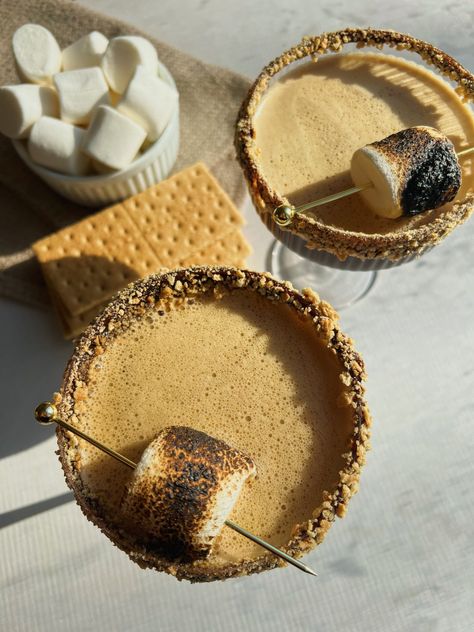 Three Olives Espresso Martini, S’mores Espresso Martini Recipe, Vegan Espresso Martini, Toasted Marshmallow Espresso Martini, Smores Espresso Martini, S’mores Espresso Martini, S’mores Martini Recipe, S’mores Martini, S’mores Cocktail