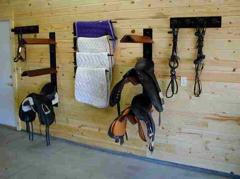 Horse Blanket Storage, Horse Blankets Storage, Blanket Storage Ideas, Tack Room Organization, Horse Tack Rooms, Barn Hacks, Tack Rooms, Horse Shelter, Dream Horse Barns