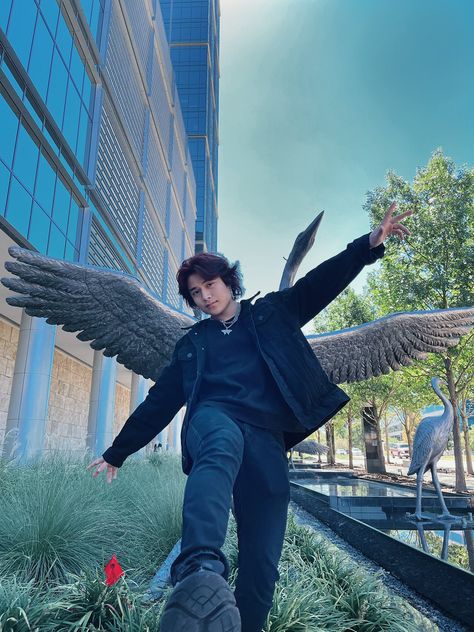 NSB on Twitter: "Wings 🕊 #NSB #Kane https://t.co/aNl6wDQy1r" / Twitter Kane Nsb, Kane Ratan, Northstar Boys, Animated Love Images, Read Image, North Star, Love Images, Drama, On Twitter