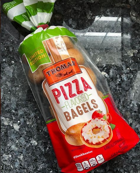 Thomas Pizza Flavored Bagels Flavored Bagels, Thomas Bagels, Organic Packaging, Bread Packaging, Pizza Flavors, Pizza Pizza, Packaging Designs, English Muffin, Ketchup Bottle