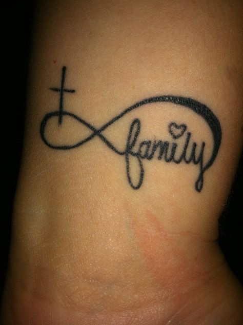 I don't think I would ever do it, but if i ever get a tattoo it would be something like this.. Faith Family and love forever... Family Tattoo, Infinity Tattoos, Small Wrist Tattoos, Tattoos Designs, Wrist Tattoos, Insurance, Tattoos