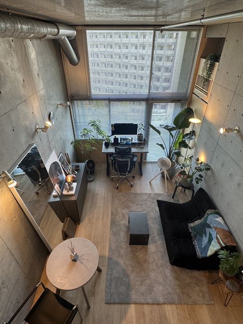 Office Hangout Space, Tokyo Apartment Aesthetic, Dope Rooms, Hangout Space, Tokyo Apartment, Mens Bedroom Decor, Art Deco Living Room, Apartment Aesthetic, Dream House Rooms