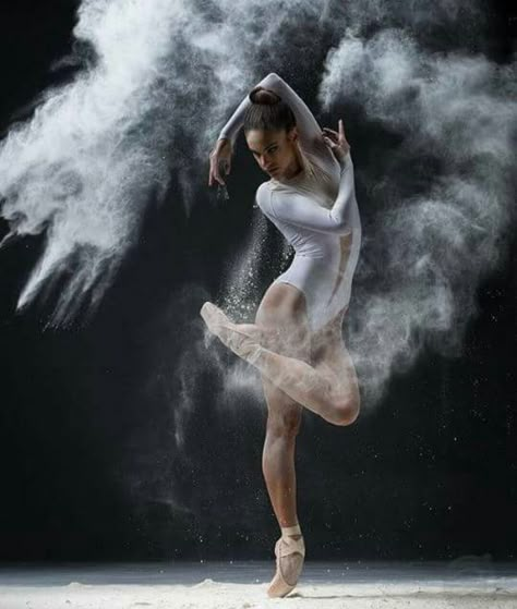 Flour Photoshoot, Powder Photoshoot, Gymnastics Photoshoot, Jaycee Wilkins, Chalk Pictures, Famous Ballerinas, Ballet Essentials, Chalk Photos, World Ballet Day