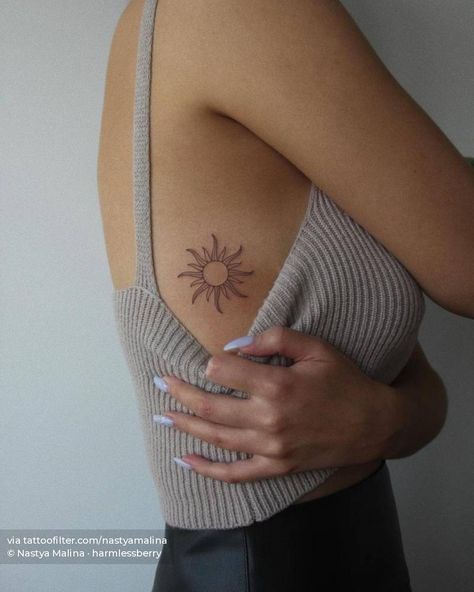 Small Rib Tattoos, Tato Minimal, Rib Tattoos For Women, Petite Tattoos, Sun Tattoos, Classy Tattoos, Discreet Tattoos, Sun Tattoo, Subtle Tattoos