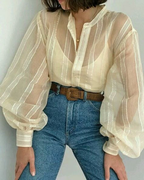 Mode Inspo, Mode Inspiration, Blouse Vintage, Looks Vintage, Modest Fashion, Aesthetic Clothes, Fashion Inspo Outfits, Stylish Outfits, Dream Closet