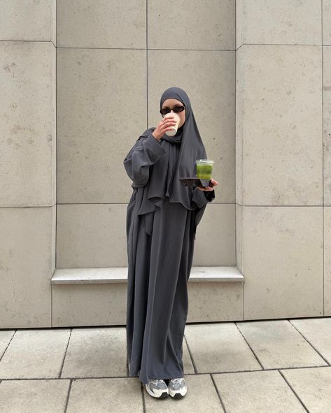 Ramadan day 24 🕌✨how is it going? *pics were made right before sunset and I’m not drinking😁 • • • • • #modestfashion #modeststyle #hijabfashion #hijabootd #springoutfitideas #hijabstyle #modesty #cozyoutfit #modestclothing #hijabtutorial #hijabi #hijabinspiration #modestoutfit #modestootd #springfashion #abayaoutfit #abayastyle #abayamodern Grey Abaya, Grey Hijab, Abaya Outfit, Ramadan Day, Mode Abaya, Casual Hijab Outfit, Before Sunset, Hijabi Outfits, Arab Fashion