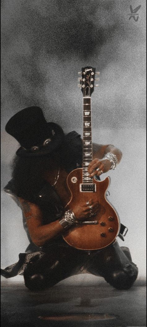 Guitar Wallpapers Aesthetic, Punk Band Wallpaper, Rockstars Wallpaper, Rock N Roll Background, Slash Aesthetic, Vintage Rock Aesthetic Wallpaper, Gnr Wallpaper, Slash Poster, Stage Poses