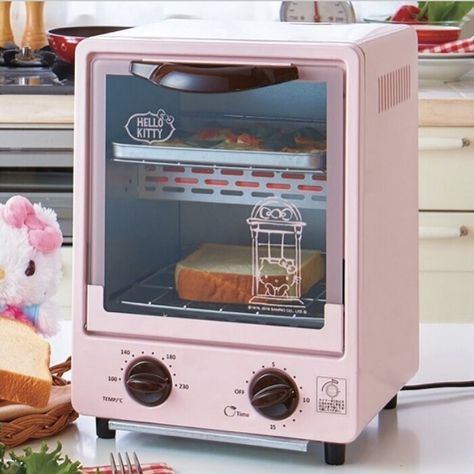 Hello Kitty House Decor, Toaster In Kitchen, Hello Kitty Kitchen Appliances, Cute Toaster, Hello Kitty Toaster, Kitchenaid Black, Cute Cooking, In Kitchen Dining, Retro Kitchen Appliances