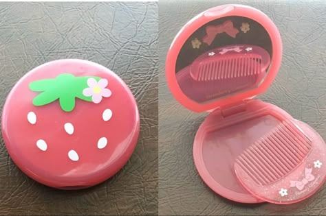 Mother Garden Strawberry, Strawberry Stuff, Strawberry Things, Strawberry Girl, Strawberry Baby, Kawaii Accessories, Hello Kitty Items, Cute Little Things, Pocket Mirror