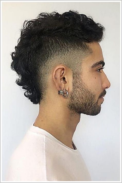 Mullet Lace Front Wig - Accept how smart consumers are really facing without drowning in all the products available. Click and find out NOW! Fade Mohawk, Mohawk Hairstyles Men, Mullet Wig, Gents Hair Style, Tapered Hair, Mullet Haircut, Tapered Haircut, Mohawks, Faded Hair