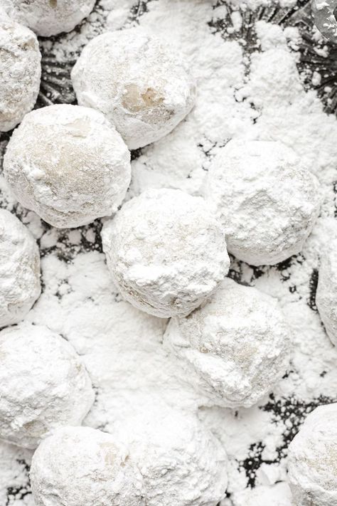 Pecan snowball cookies are rich, buttery and crumbly, and are perfect for Christmas cookie baking. Christmas Cookies And Candy, Snowball Cookie, Wedding Cookies Recipe, Snow Cookies, Pecan Snowballs, Pecan Snowball Cookies, Cookies And Candy, Italian Wedding Cookies, Cookies For Christmas