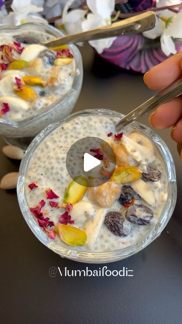 Ravika Thorat on Instagram: "Healthy chia pudding. Ingredients 2-3 tbsp chia seeds 1/2 cup Dahi / curd 1/4 cup water Soaked almonds /raisins / walnuts 1 tsp honey or condensed milk 1/4 tsp cardamom powder Few strands of saffron (soaked in water) . . . ✅Like ✅Share✅Follow ✅Comment ✅Save✅tag . . Follow @mumbaifoodiz Follow @mumbaifoodiz Follow @mumbaifoodiz . . . . #chiapuding #chiaseedpudding #healthyrecipes #weightlossrecipes #dietrecipe #proteinfood #vegeterianfood #indianfood #mumbaikars #trendingreels #viralreels #reels #explorepage #winterrecipes" Healthy Chia Pudding, Mediterranean Recipes Healthy, Soaked Almonds, Marine Drive, Chia Seed Pudding, Cardamom Powder, Fiber Rich, Indian Food Recipes Vegetarian, Chia Pudding