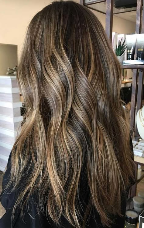 51 Gorgeous Hair Color Worth To Try This Season Fab Mood Inspiration Hair, Elegant Hair Color, Fab Mood, Hair Colors To Try, Beige Hair, Brown Hair Inspo, Brunette Hair With Highlights, Brown Hair Color, Gorgeous Hair Color