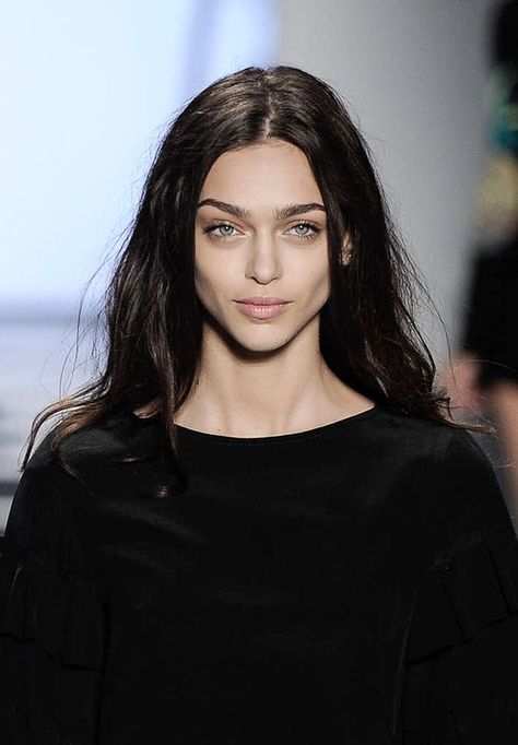 Zhenya Katava - at Nicole Miller Spring 2015 NYFW Face Studies, Zhenya Katava, Laura Kinney, Otherworldly Beauty, Portraits Female, Fairy Girls, Human Canvas, Female Character Inspiration, Actrices Hollywood