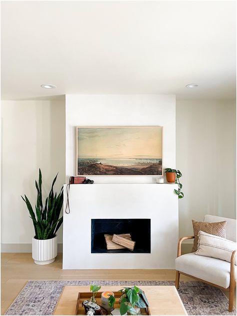 White Textured Fireplace, Faux Concrete Fireplace Diy, Surecrete Fireplace, White Concrete Fireplace, Drywall Fireplace, Limewash Fireplace, Faux Concrete Fireplace, Berry Living Room, Fireplace Layout