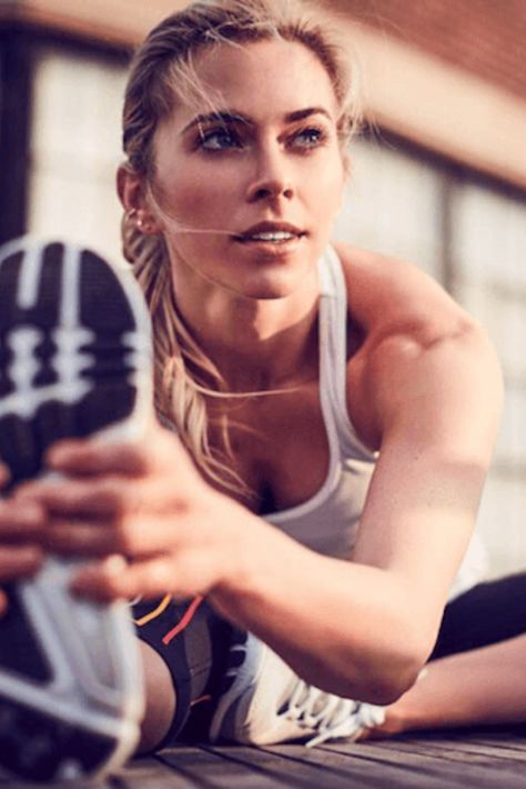 Outdoor Fitness Photography, Outdoor Fitness Photoshoot, Fitness Photoshoot Poses, Women Fitness Photography, Workout Photoshoot, Gym Photoshoot, Sport Photoshoot, Gym Photography, Gym Photos