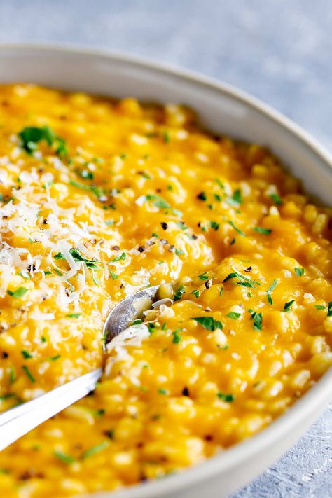 Healthy Recipes Keto, Pumpkin Risotto Recipes, Fresh Pumpkin Recipes, Risotto Recipes Easy, Creamy Risotto, Pumpkin Risotto, Vegetarian Main Course, Pumpkin Recipe, Soup Easy