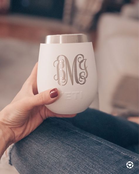 Monogrammed yeti #wine #winelovers #wineglasses #relaxing #monogram Yeti Monogram, Yeti Tumbler, Wine Tumbler, Wine Tumblers, Wine Lovers, Cricut Projects, Project Ideas, Wine Glasses, Wine Glass