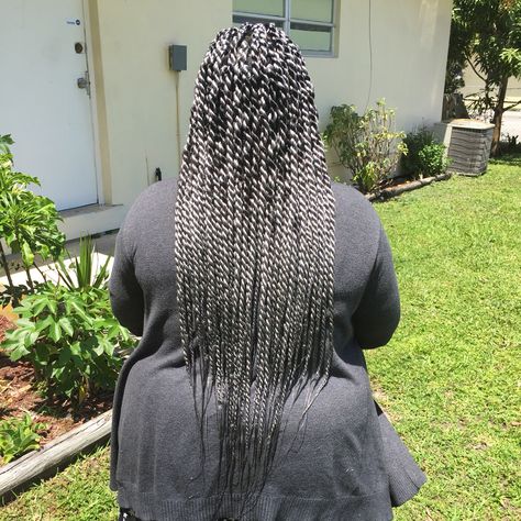 #senegalese #twists #gray #hair  #color #miami #braids #style #seat #grey #twists #gray #twists Senglease Twist Long With Curls, Sengalese Twists Medium Large, Sengalese Twists Large, Grey Marley Twist, Sengelese Twist, Black And Grey Senegalese Twist, Crochet Faux Locs, Havana Twist, Senegalese Twist