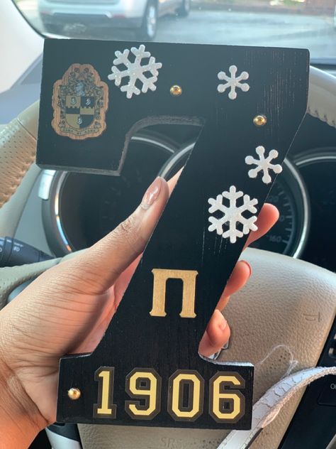 Greek gift ideas #alpha #7 Alpha Phi Alpha Paraphernalia, Greek Paraphernalia, Greek Paddles, Alpha Phi Alpha Fraternity, Alpha Fraternity, Personalised Gifts Diy, Alpha Phi Alpha, Greek Gifts, Delta Sigma Theta Sorority