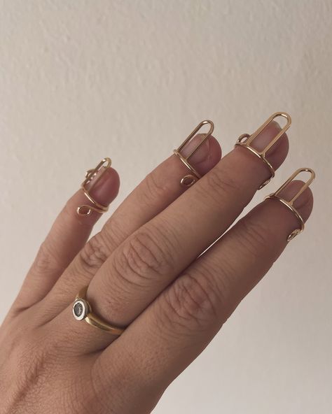 Best alternative for Muslim Ladies, or people who can not wear nails for any professional or personal reason 🙌✨the Wudu Rings allows you to wear your favorite press on nails without putting anything directly on the nails, remove your nails as easily as you remove a jewelry ☺️💅🫶 Wudu Rings, Arab Gold Rings, Wudu Nail Rings, Dur E Najaf Ring, Nail Rings, Nail Ring, Press On Nails, You Nailed It, Beautiful Jewelry