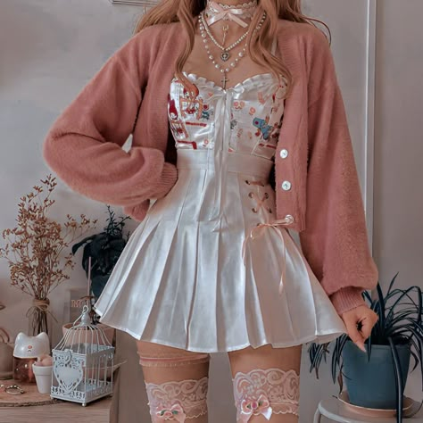 Girlypop Outfits, Hyper Feminine Aesthetic Outfits, Kawaii Clothes Outfits, Kawaii Fashion Outfits, Fashionista Clothes, Pinterest Outfits, Really Cute Outfits, Kawaii Clothes, Harajuku Fashion