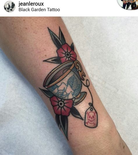 American traditional poison teacup tattoo @jeanleroux Flesh Art, Tea Tattoo, Teacup Tattoo, Cup Tattoo, Girls With Sleeve Tattoos, Tattoo Traditional, Mermaid Tattoos, Arrow Tattoos, Elephant Tattoos