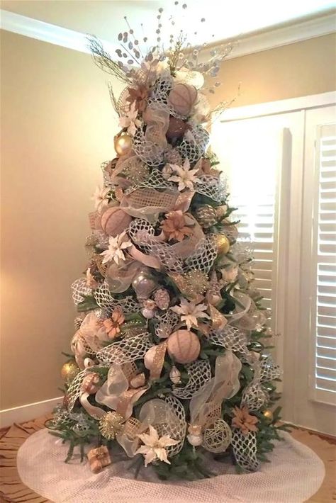 100 Festive Christmas Tree Ideas that'll make the Christmas Cheer even more Vibrant - Hike n Dip Christmas Tree Burlap, Rose Gold Christmas Tree, Rose Gold Christmas Decorations, Floral Christmas Tree, Silver Christmas Decorations, Burlap Decor, Rose Gold Christmas, Elegant Christmas Trees, Gold Christmas Decorations