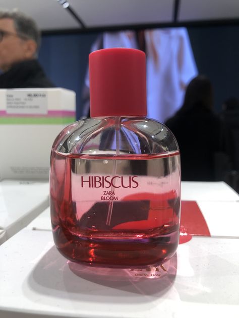 Zara Hibiscus Perfume, Zara Hibiscus, Hibiscus Perfume, Zara Parfum, Zara Fragrance, Perfume Bottle Design, Sweet Fragrance, Perfume Collection Fragrance, Perfume Lover