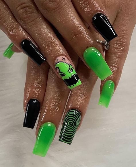 Boogie Nails, Oogie Boogie Nails, Nightmare Before Christmas Nails, Green Nail, Party Nails, Oogie Boogie, Halloween Nail Designs, Halloween Nail, Halloween 2024