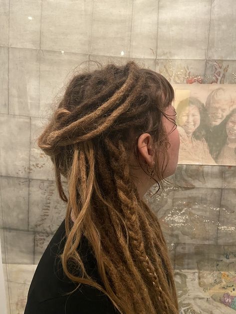 Bridal Dreadlock Hairstyles, Styling Dreadlocks, Bohemian Dreads, Dreadlock Inspiration, Dreadlocks Updo, Dreadlocks Hairstyles, Dread Styles, Fall Aesthetics, Dread Head