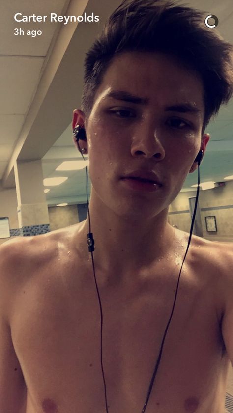 10/17/16 Carter Reynolds, Perfect Man, Cross Necklace, Snapchat