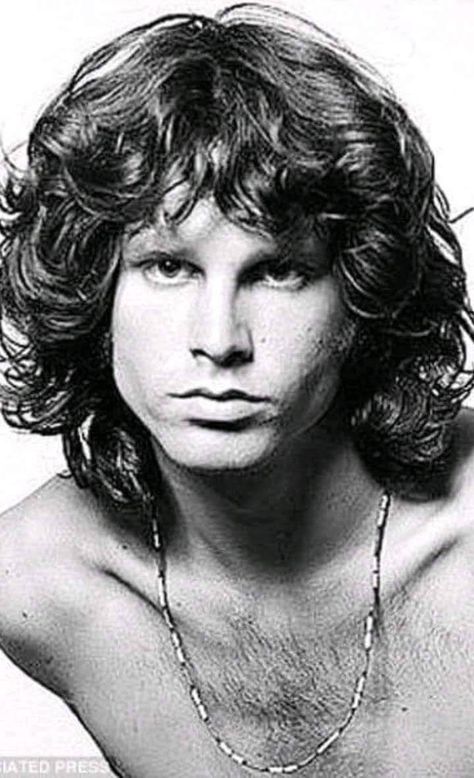 70s Haircuts, 60s Men, Rock Hairstyles, 70s Hair, Hair Techniques, Shag Hairstyles, Shag Haircut, Jim Morrison, Mick Jagger