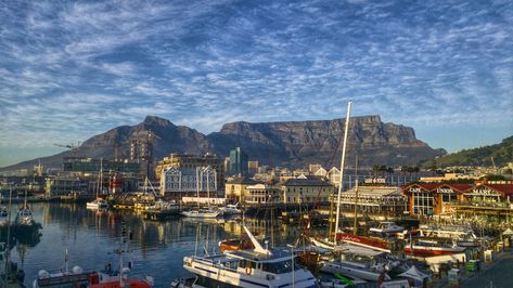 Cape Town South Africa Table Mountain #waterfront #boat #sea #sky Mother City #yachts #morning #1080P #wallpaper #hdwallpaper #desktop Cape Town Itinerary, Beach House Vacation, V&a Waterfront, Okavango Delta, Tegucigalpa, Africa Do Sul, Port Elizabeth, Countries To Visit, Destination Voyage