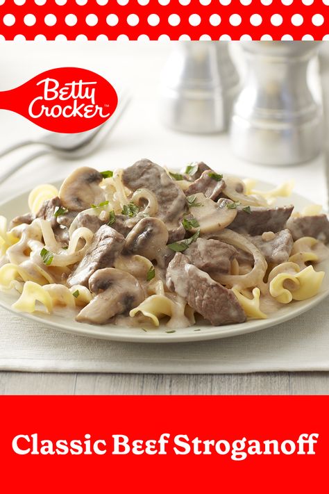 Crock Pot Stroganoff, Classic Beef Stroganoff Recipe, Buttery Noodles, Homemade Beef Stroganoff, Best Beef Stroganoff, Beef Stroganoff Crockpot, Beef Stroganoff Easy, Slow Cooker Beef Stroganoff, Betty Crocker Recipes