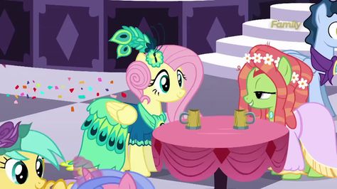 Fluttershy and her new friend Tree Hugger S5E7. Fluttershy X Tree Hugger, Fluttershy And Treehugger, Tree Hugger Mlp, Rarity And Spike, Pony O, Some Beautiful Pictures, Tree Hugger, Fluttershy, Twilight Sparkle