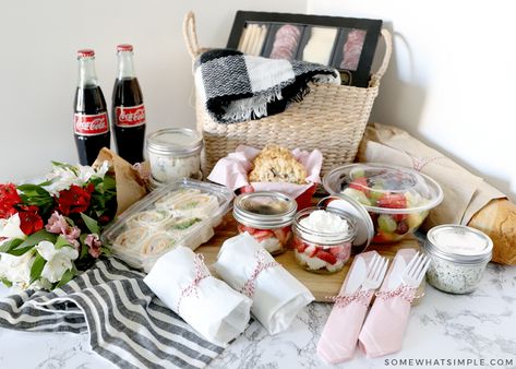 an array of food laid out with a picnic basket for a picnic date Daytime Date Ideas, Valentine Picnic, Date Idea, Picnic Date, Snack Box, A Picnic, Fruit Salad, Picnic Basket, Cheese Board