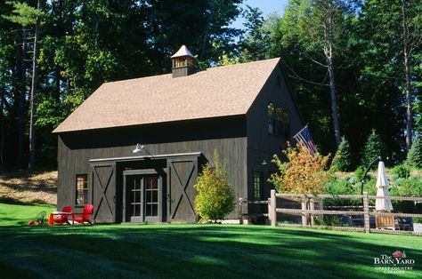 Farm Barn Ideas, Post And Beam Garage, Barndominium Designs, Vermont Living, Glulam Beams, Barn Pool, Post And Beam Barn, Backyard Garage, Knee Wall