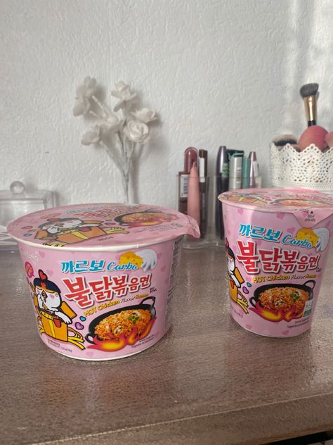 samyang carbonara aesthetic Samyang Carbonara, Cup Noodles, Chocolate Company, Hot Chicken, Ramen Bowl, Birthday Cup, Chicken Noodle, Chicken Flavors, Taste Testing