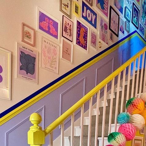 Helen Sellwood on Instagram: "🌼🌸 H a l l w a y T o u r 🌸🌼 Happy Sunday! One good thing about January is you got amazing sunlight, even if it is for a short period of time. Here’s some sunny shots of the hallway. I believe the tiles are original from the 1860’s and they would have had a curtain across where the arch is and guests would go into the front room. That’s why they are nicer towards the front door! Oh how times have changed! #hallway #hallwaydecor #hallwayinspo #apartmenttherapy #myhousethismonth #interioreccentric #myhousebeautiful #gallerywall #gallerywallinspo #gallerywalldecor #designmyspace #diyhomedecor #diydecor #pastelaesthetic #pastelhome #pastel #designattractor #decoratingideas #ihavethisthingwithcolour #moreismoredecor #panelling #myvictorianhouselove #myvictorian Yellow Bannister, Purple Hallway Ideas, Bright Hallway Ideas Colour, Lilac Hallway, Eclectic Stairs, Funky Dollhouse, Maximalist Hallway, Hallway Entrance Ideas, Bright Hallway Ideas