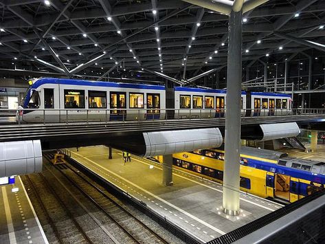 Modern Train Station, Train Station Architecture, Third Rail, Urban Design Architecture, Rail Train, Graphic Identity, Commuter Train, Airport Design, Rail Transport