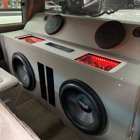 Car Sound System Ideas, Car Audio Systems Boxes, Truck Audio System, Car Speaker Box, Truck Speakers, Stereo Idea, Truck Stereo, Truck Audio, Car Audio Fabrication