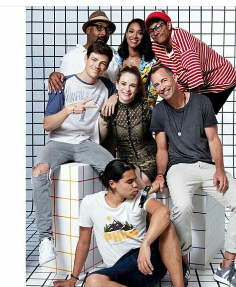 Los amoooo❤❤ Flash Characters, Flash Funny, Flash Comics, Superhero Shows, Flash Barry Allen, The Flash Grant Gustin, The Flash Season, Dc Tv Shows, Flash Tv Series