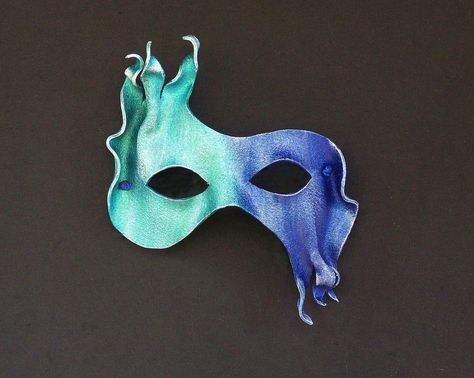 Cameron's mask Water Mask, Fantasy Vibes, Mask Ideas, Venetian Masks, Paper Dress, Leather Mask, Mardi Gras Mask, Masks Masquerade, Costume Mask