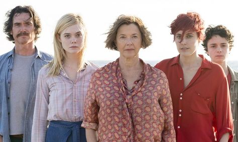 20th century women Woman Movie Quotes, Annette Benning, Things To Do Orlando, Mike Mills, 20th Century Women, Annette Bening, Warren Beatty, Film Life, Film Fashion