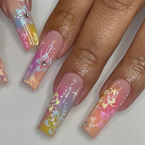 Nail Inspo Summer, Hawaii Nails, Summery Nails, Really Cute Nails, Soft Nails, Minimalist Nails, Fire Nails, Funky Nails, Pretty Acrylic Nails